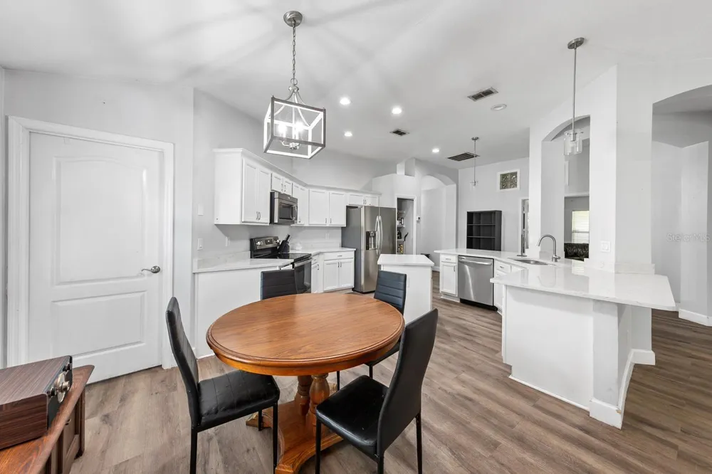 1365 SHOOTINGSTAR LANE St Johns, FL 32259