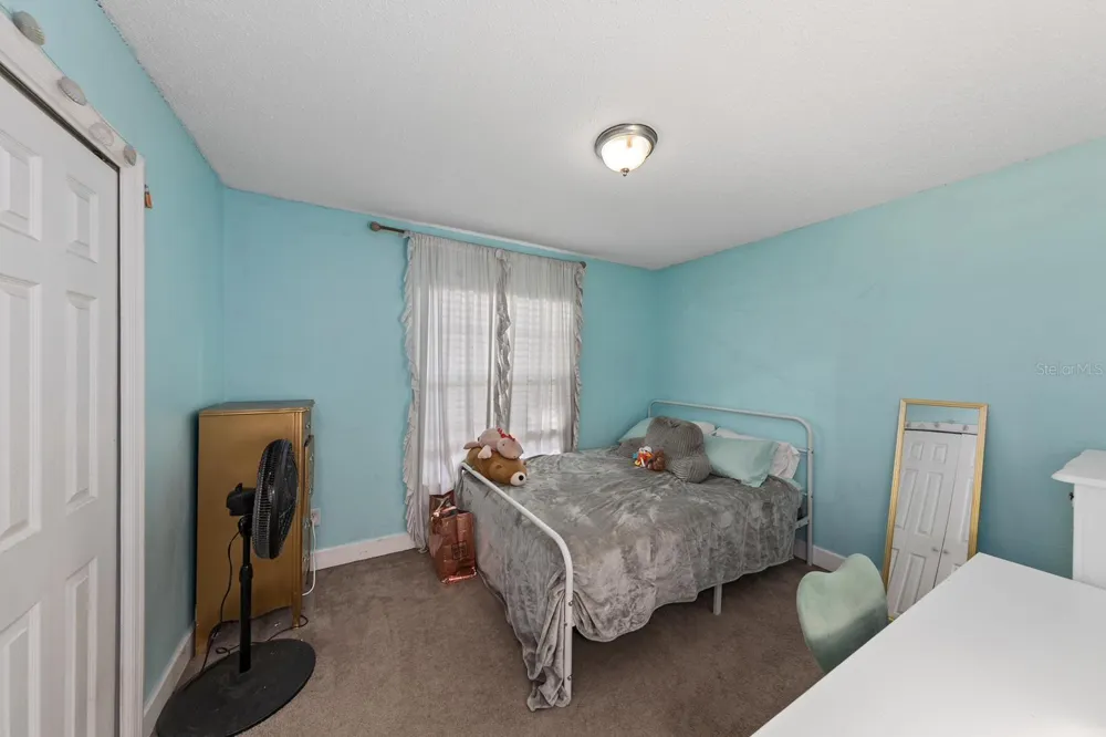 1365 SHOOTINGSTAR LANE St Johns, FL 32259