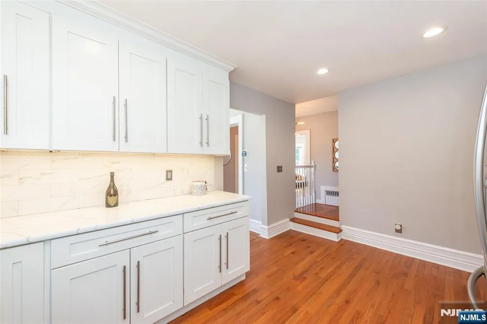 35 Benson Street Bloomfield, NJ 07003