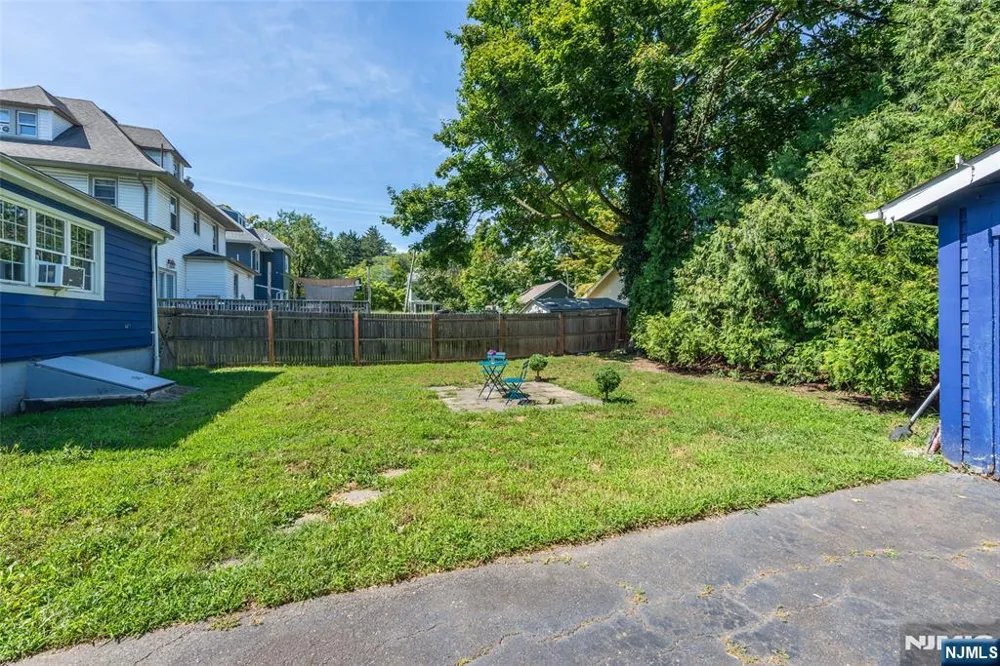 35 Benson Street Bloomfield, NJ 07003