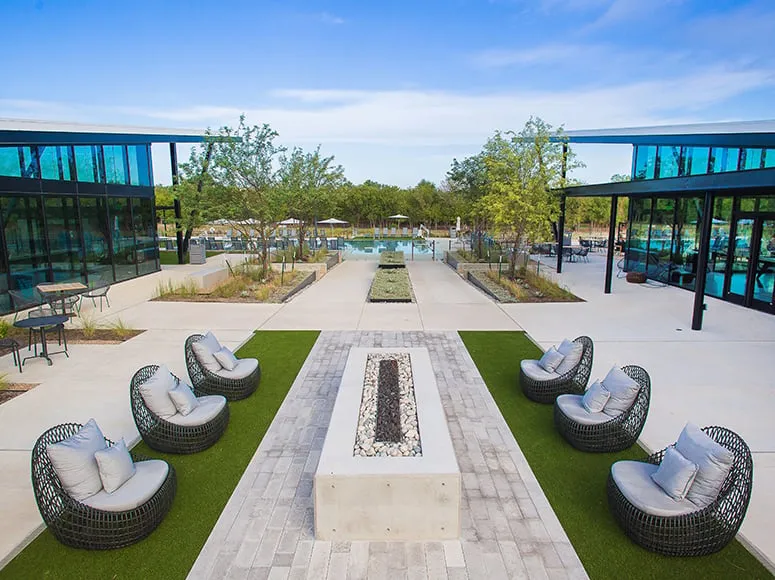 8818 Breeze Hill Drive Austin, TX 78744