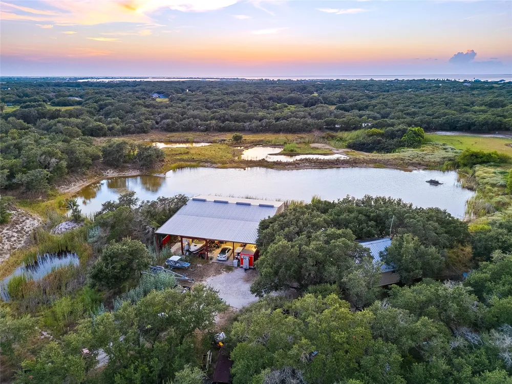 2301 Lone Star Road Rockport, TX 78382