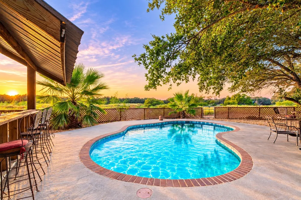 2301 Lone Star Road Rockport, TX 78382