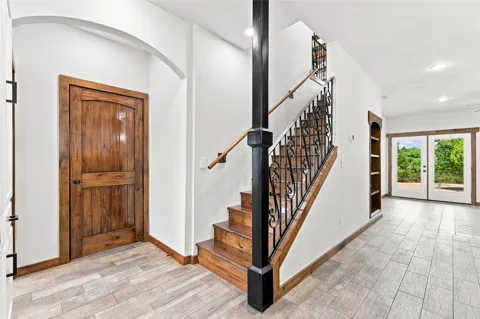 13887 County Road 548