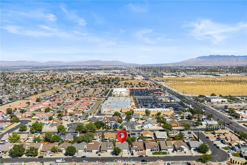 12175 Cobblestone Drive Victorville, CA 92392