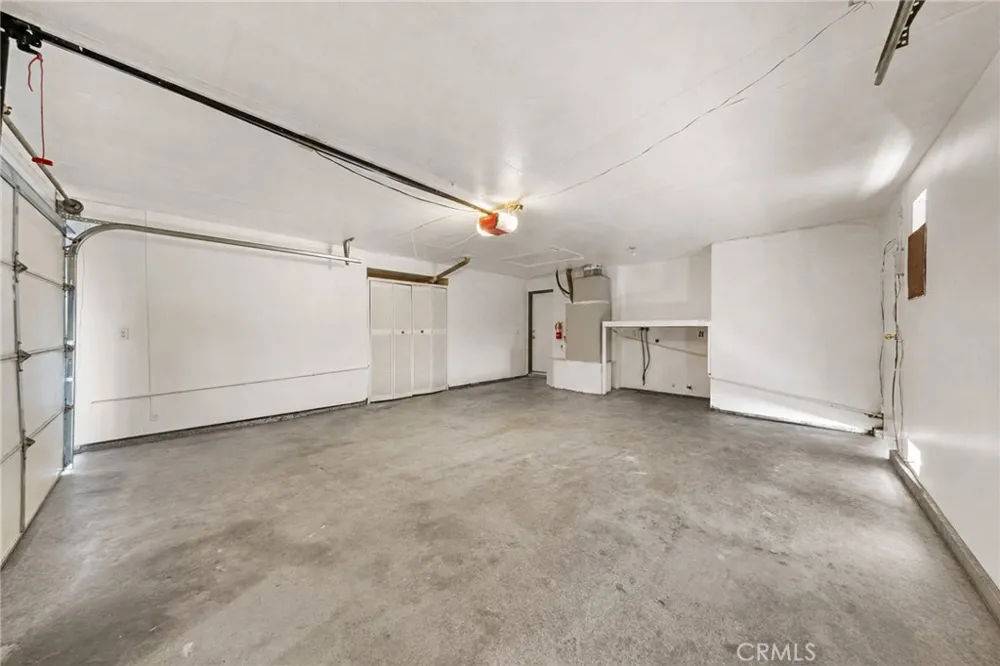 12175 Cobblestone Drive Victorville, CA 92392
