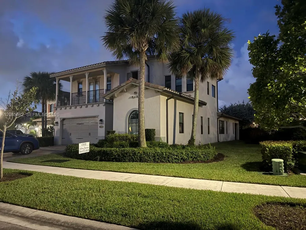 1280 SW 113th Way Pembroke Pines, FL 33025