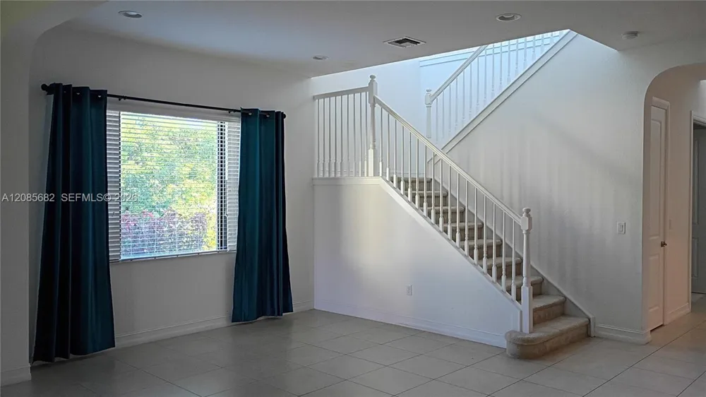 1280 SW 113th Way Pembroke Pines, FL 33025