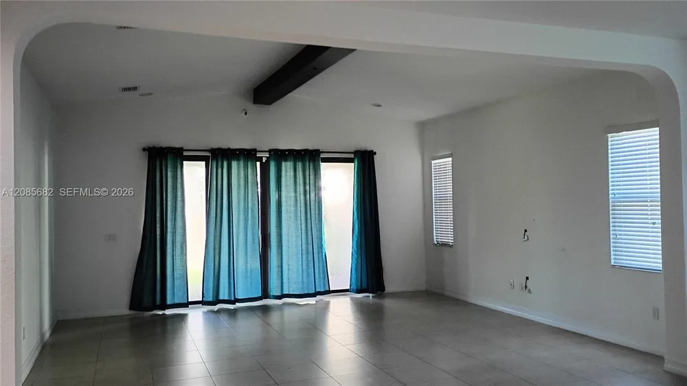 1280 SW 113th Way Pembroke Pines, FL 33025