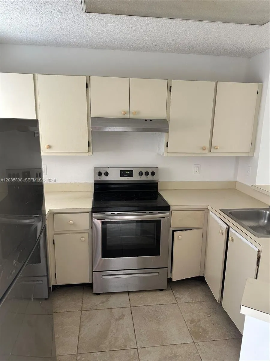8730 Sherman Cir #308 Miramar, FL 33025