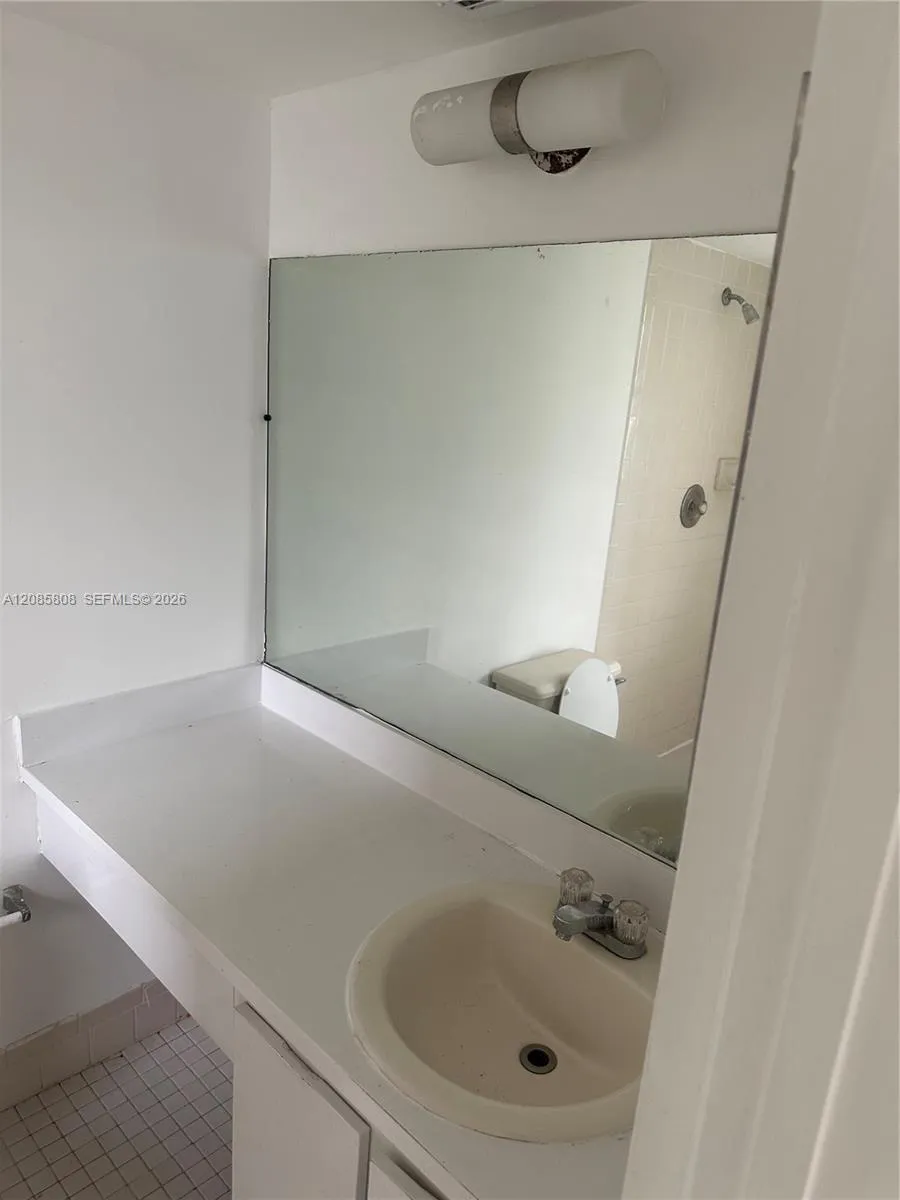 8730 Sherman Cir #308 Miramar, FL 33025