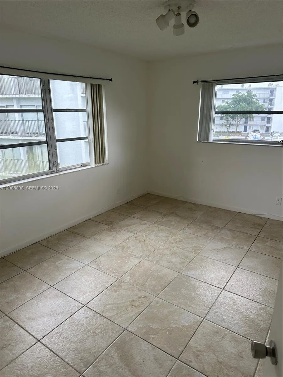 8730 Sherman Cir #308 Miramar, FL 33025