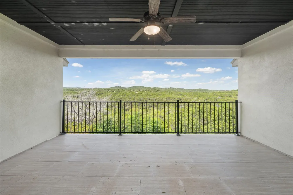 19112 Leisure Lane Jonestown, TX 78645