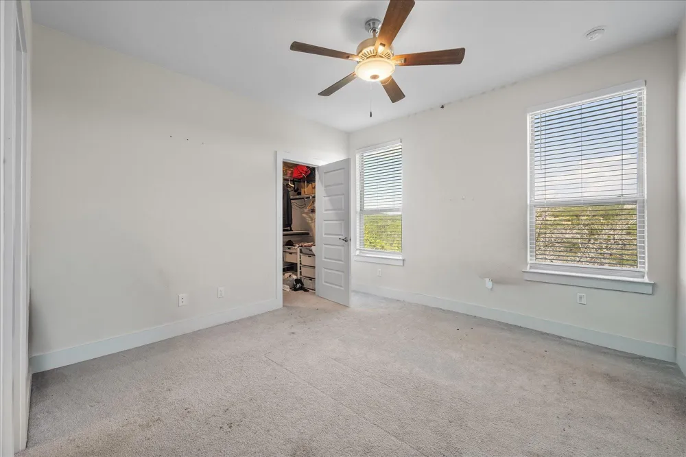 19112 Leisure Lane Jonestown, TX 78645