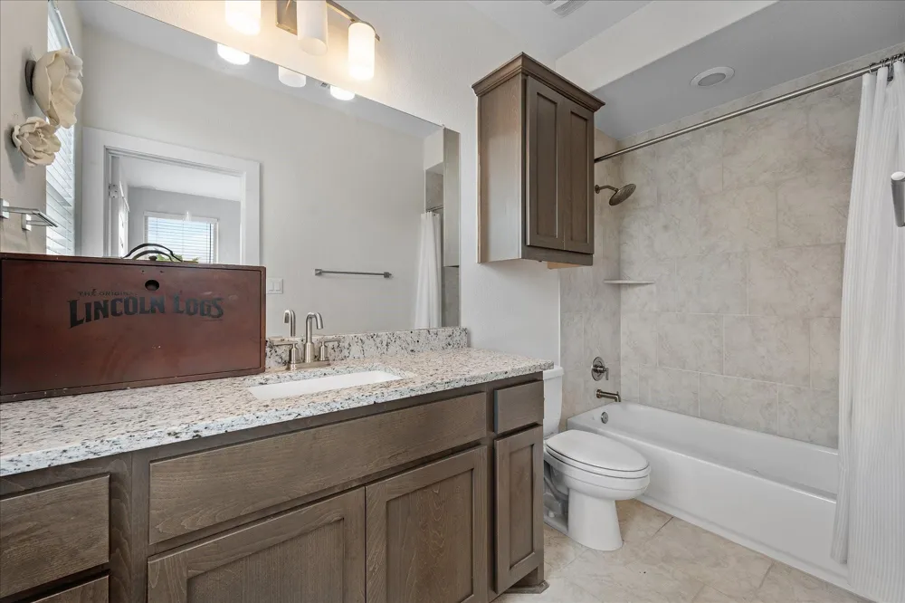 19112 Leisure Lane Jonestown, TX 78645
