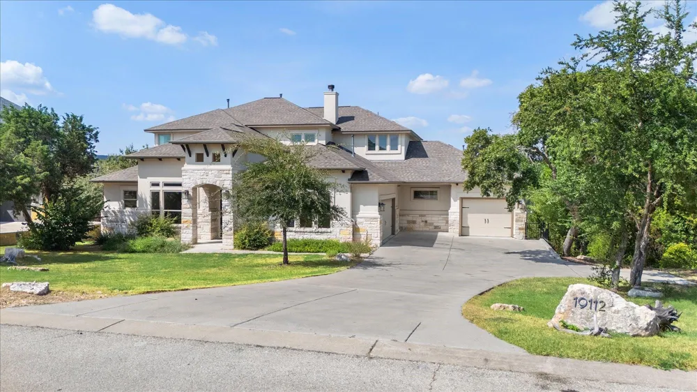 19112 Leisure Lane Jonestown, TX 78645