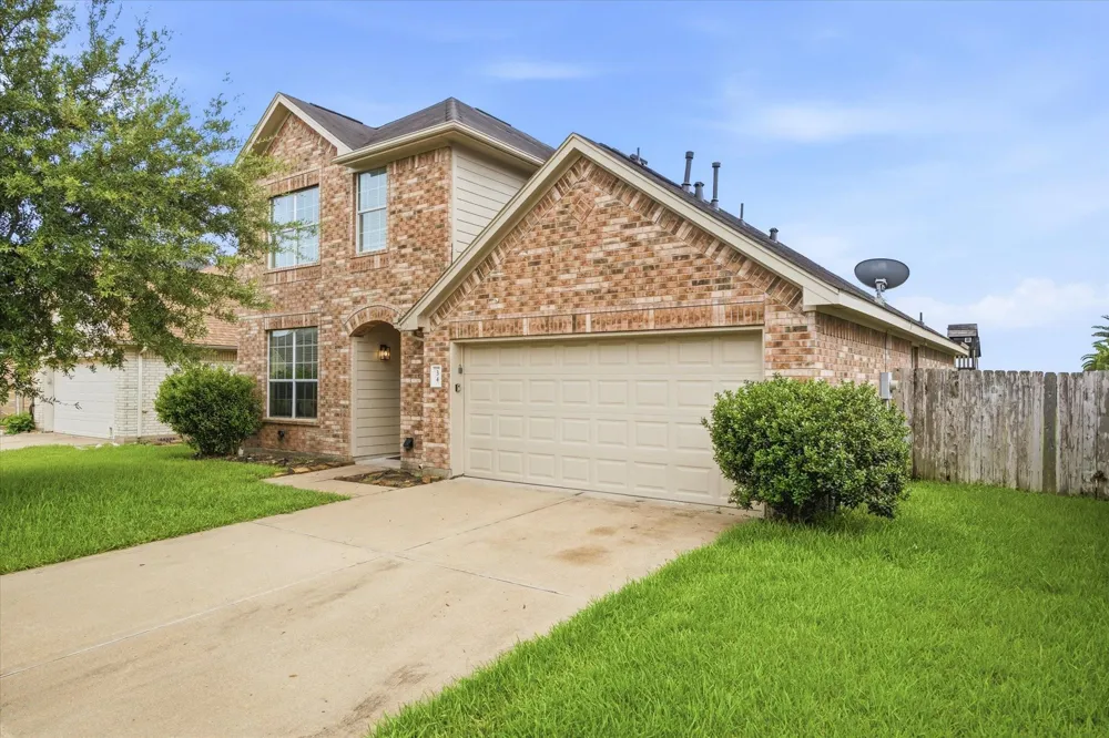 34 San Simeon Drive Manvel, TX 77578