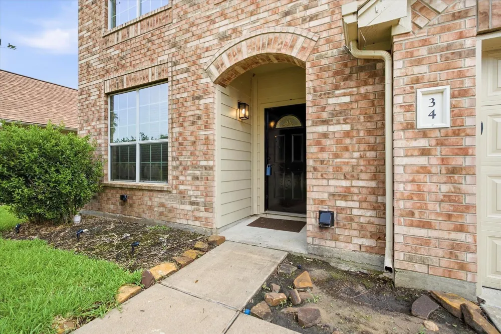 34 San Simeon Drive Manvel, TX 77578