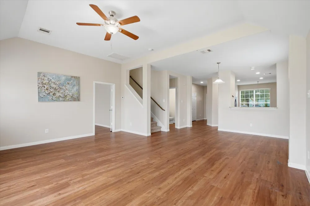 34 San Simeon Drive Manvel, TX 77578