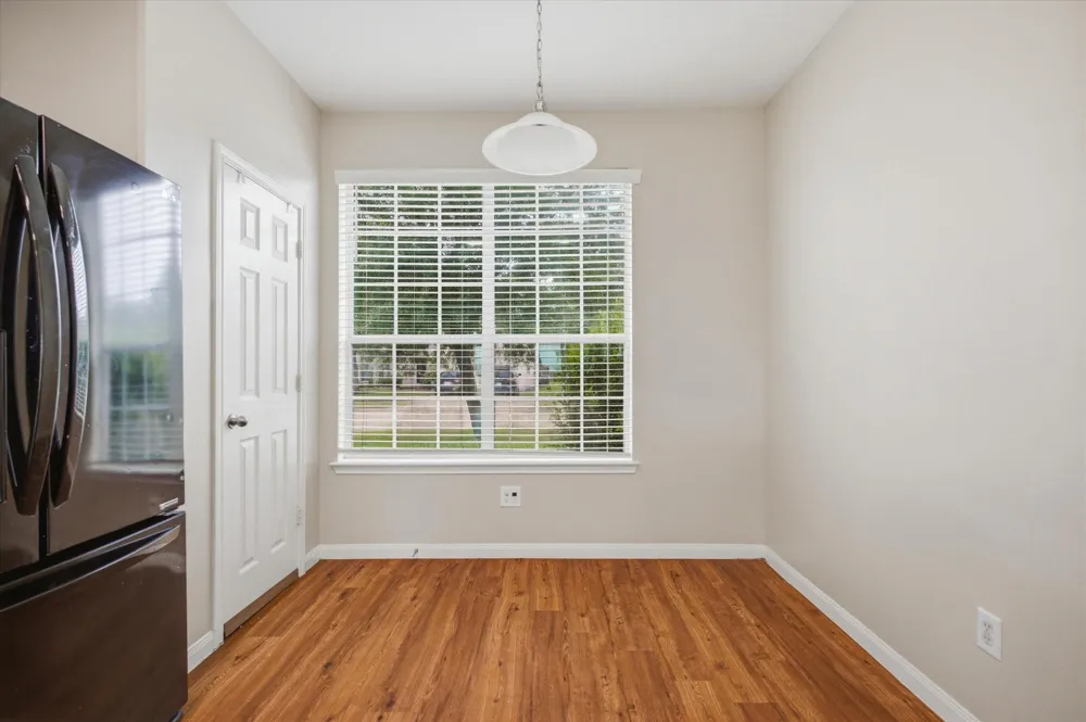 34 San Simeon Drive Manvel, TX 77578