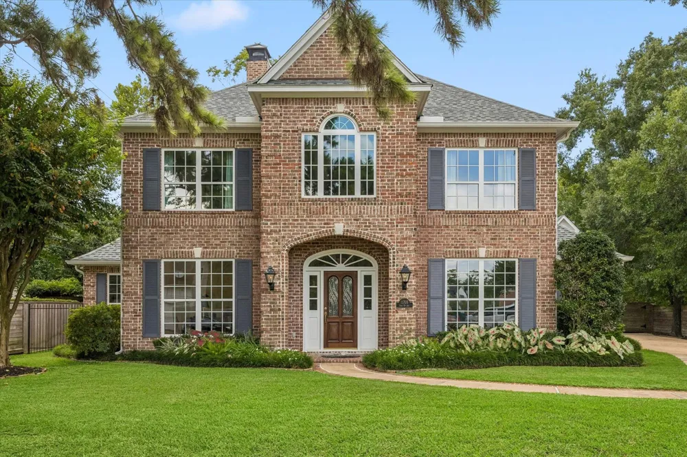 11705 Joan Of Arc Drive Hedwig Village, TX 77024