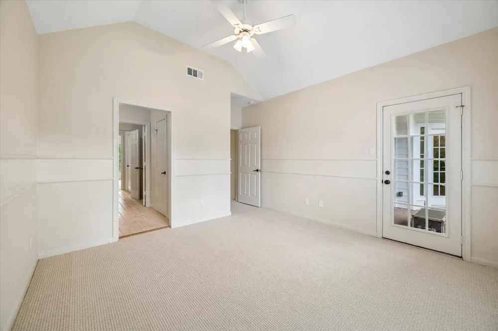 11705 Joan Of Arc Drive Hedwig Village, TX 77024