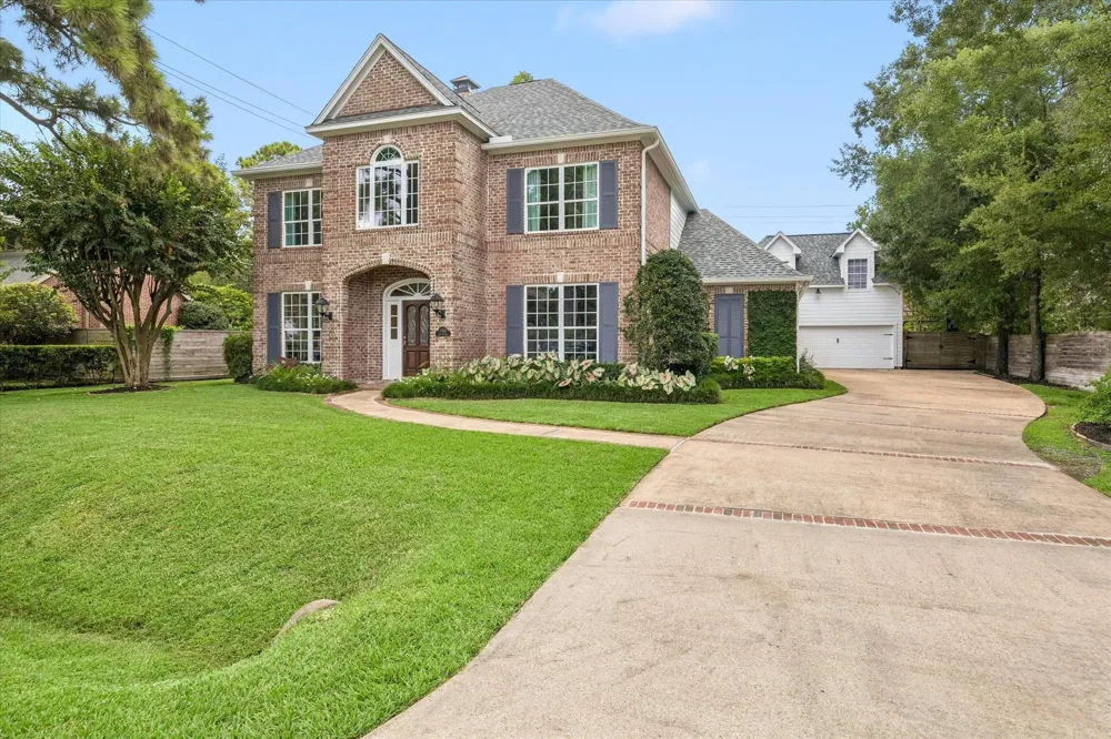 11705 Joan Of Arc Drive Hedwig Village, TX 77024