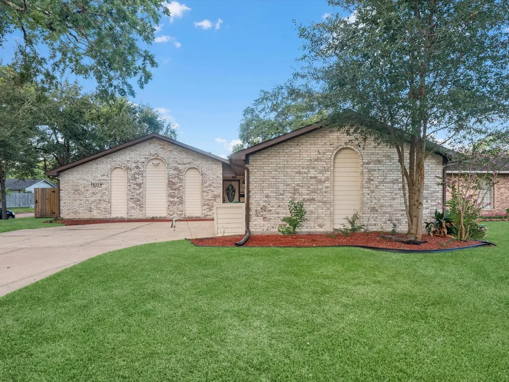 15714 Rill Lane Houston, TX 77062