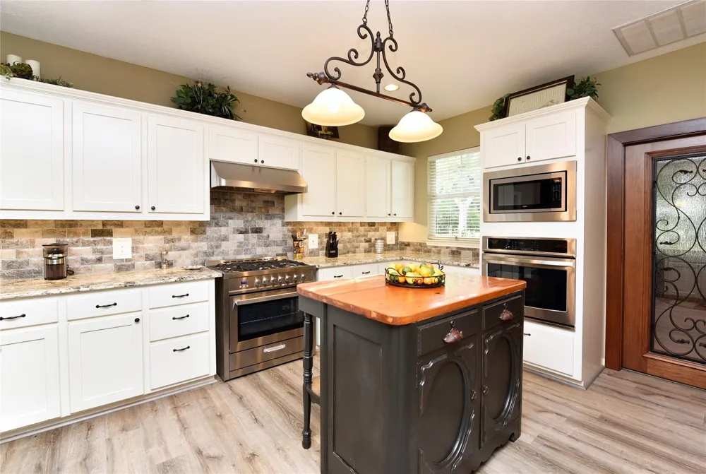 18729 Cypress Church Road Cypress, TX 77433