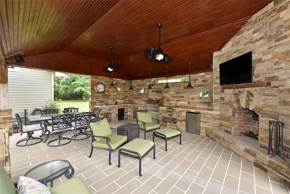 18729 Cypress Church Road Cypress, TX 77433