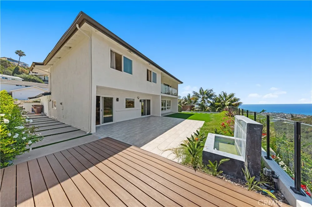 525 E Avenida San Juan San Clemente, CA 92672