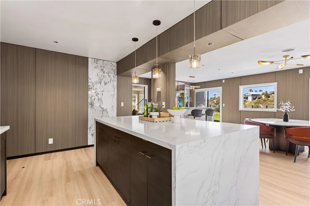 525 E Avenida San Juan San Clemente, CA 92672