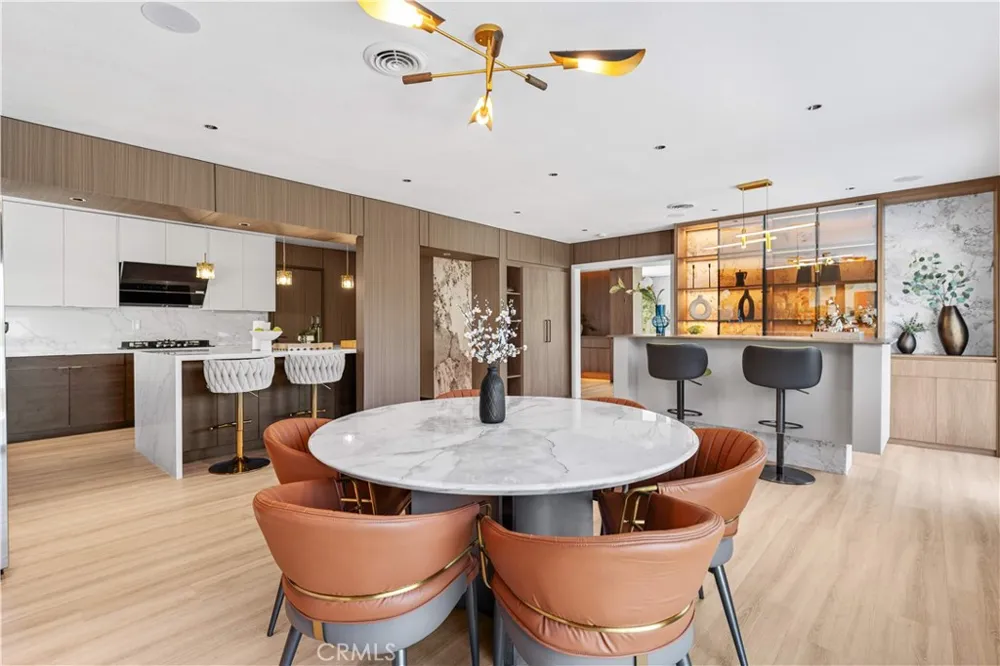 525 E Avenida San Juan San Clemente, CA 92672