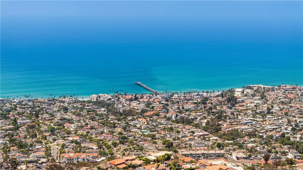 525 E Avenida San Juan San Clemente, CA 92672