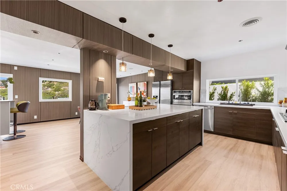 525 E Avenida San Juan San Clemente, CA 92672