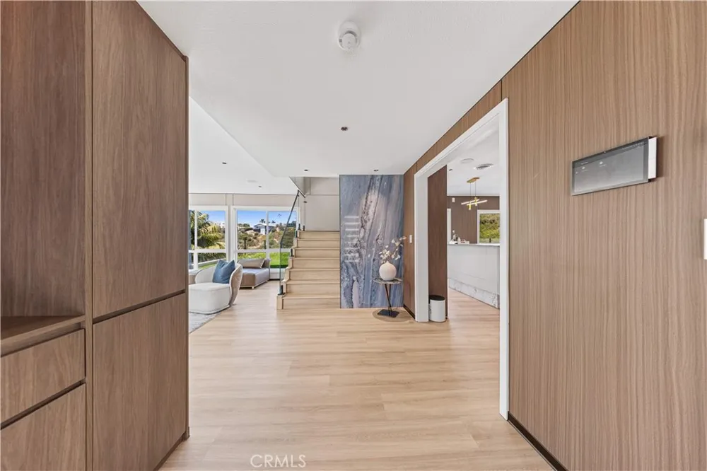525 E Avenida San Juan San Clemente, CA 92672
