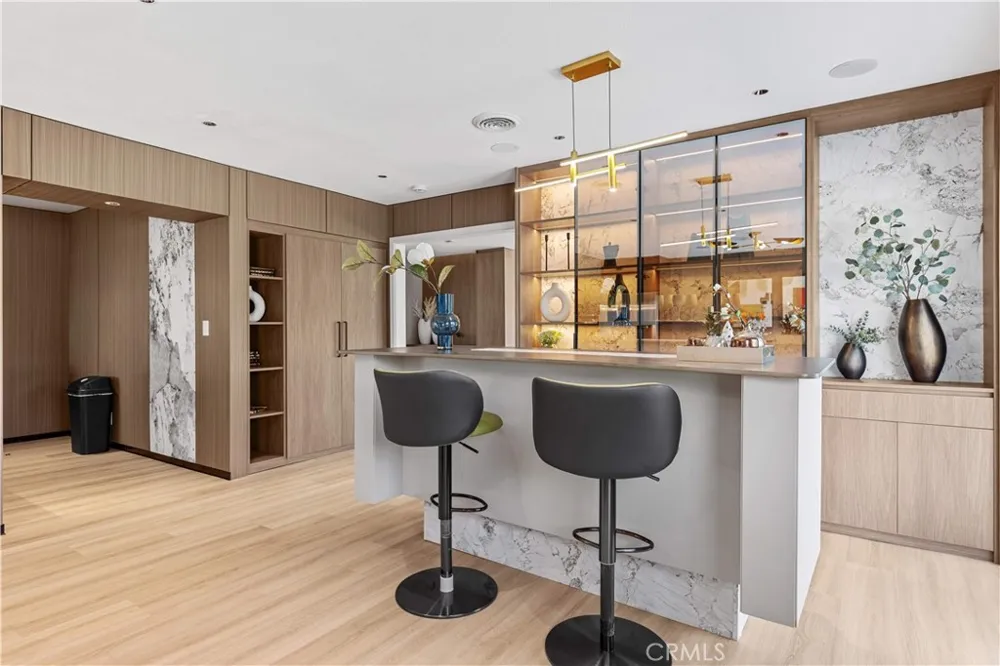 525 E Avenida San Juan San Clemente, CA 92672