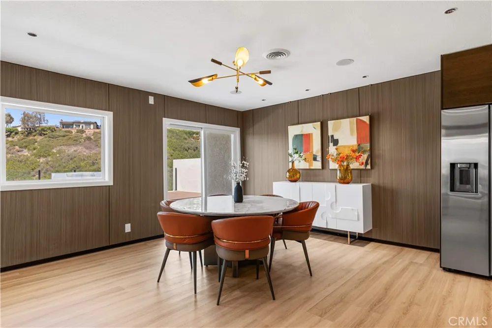 525 E Avenida San Juan San Clemente, CA 92672