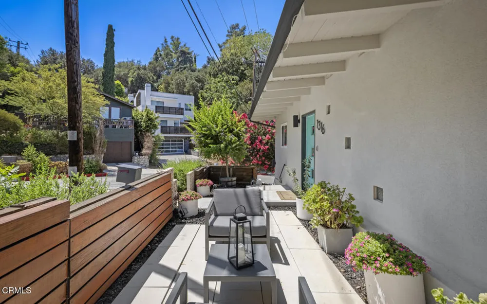 1316 Brunswick Avenue South Pasadena, CA 91030