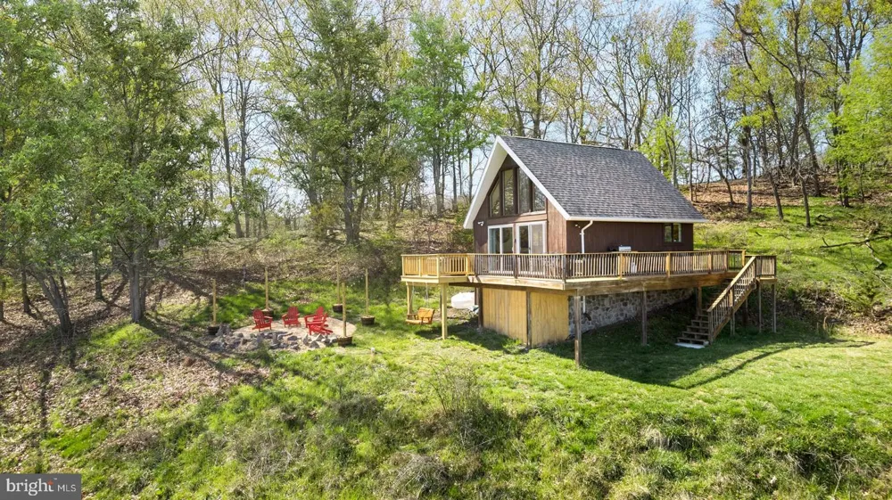 1721 HIGHLAND SPRINGS ROAD Old Fields, WV 26845