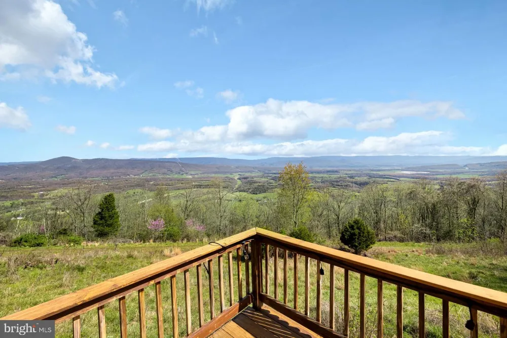 1721 HIGHLAND SPRINGS ROAD Old Fields, WV 26845