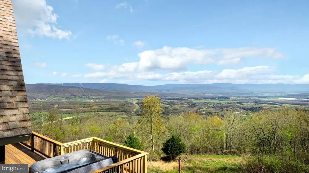 1721 HIGHLAND SPRINGS ROAD Old Fields, WV 26845