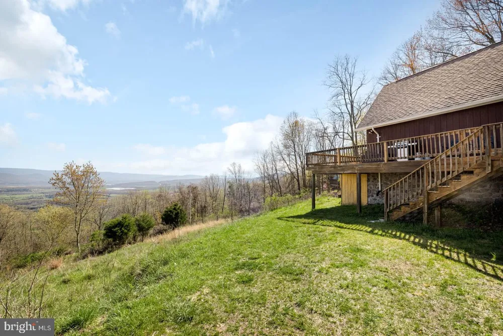 1721 HIGHLAND SPRINGS ROAD Old Fields, WV 26845