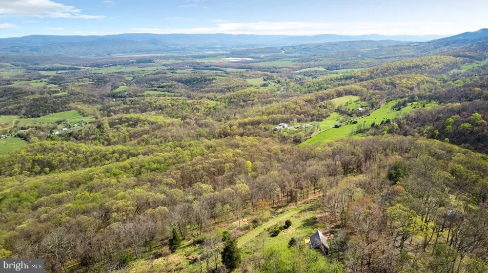 1721 HIGHLAND SPRINGS ROAD Old Fields, WV 26845