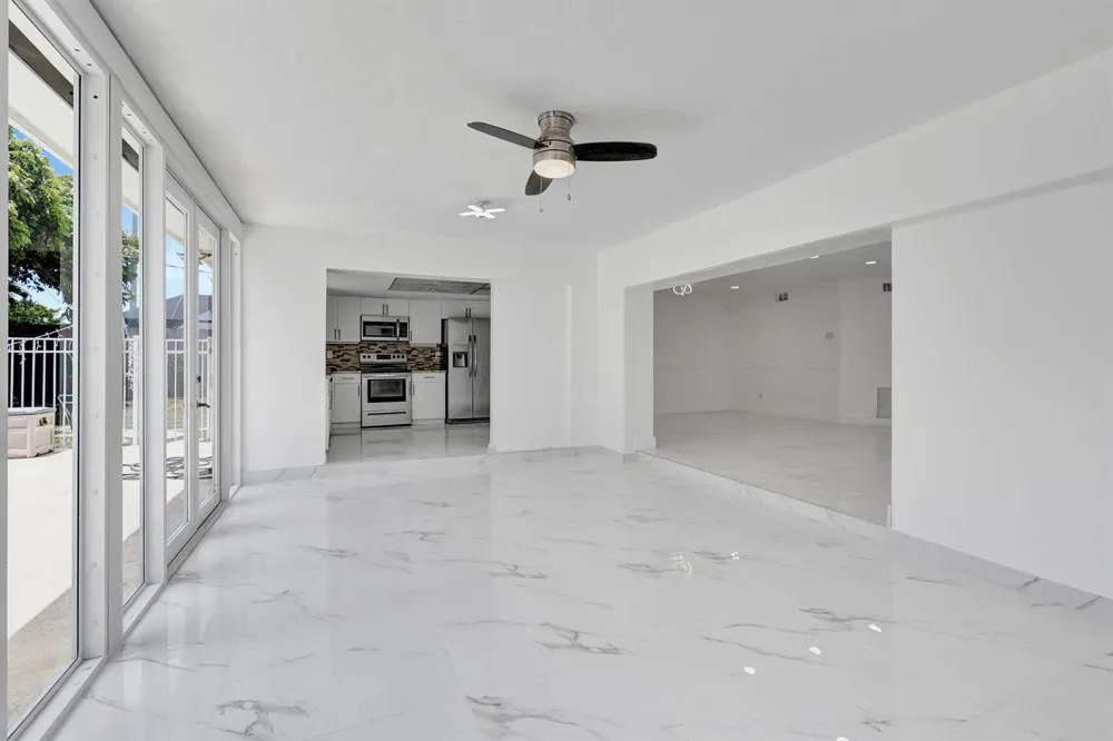 334 SW 13th Avenue Boynton Beach, FL 33435