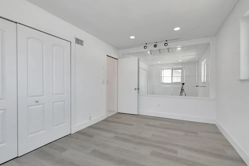334 SW 13th Avenue Boynton Beach, FL 33435