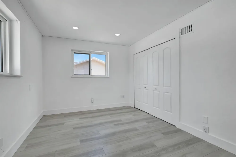334 SW 13th Avenue Boynton Beach, FL 33435