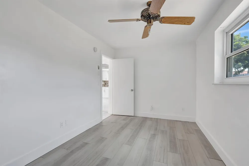 334 SW 13th Avenue Boynton Beach, FL 33435