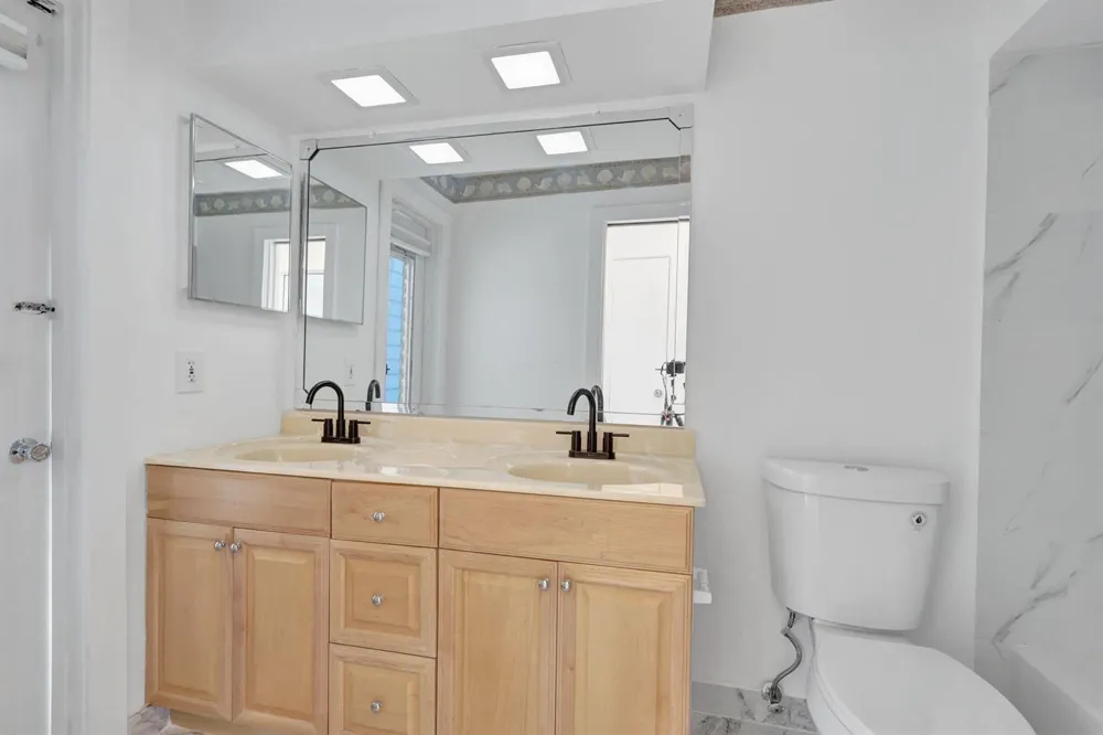 334 SW 13th Avenue Boynton Beach, FL 33435