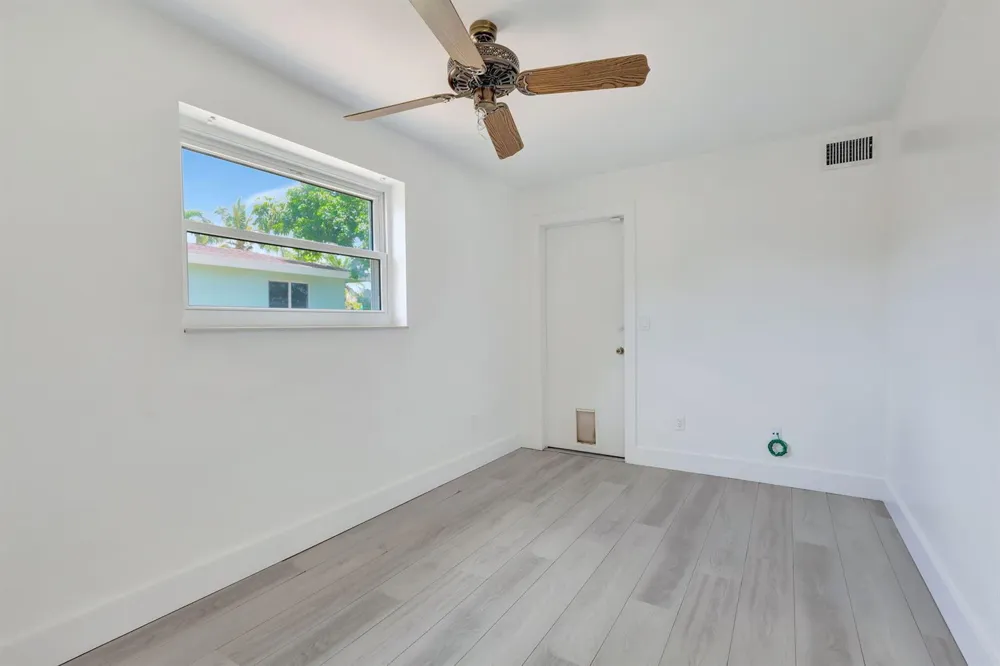 334 SW 13th Avenue Boynton Beach, FL 33435
